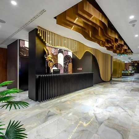 Hotel Turist Varazdin Bagian luar foto