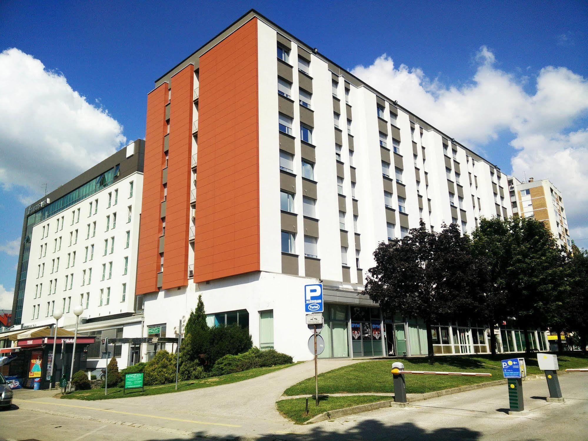 Hotel Turist Varazdin Bagian luar foto